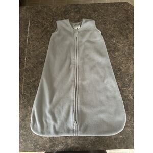 HALO. Baby Unisex Sleep Sack Fleece Wearable Blanket. Size (S) 0/6 Months. Gray